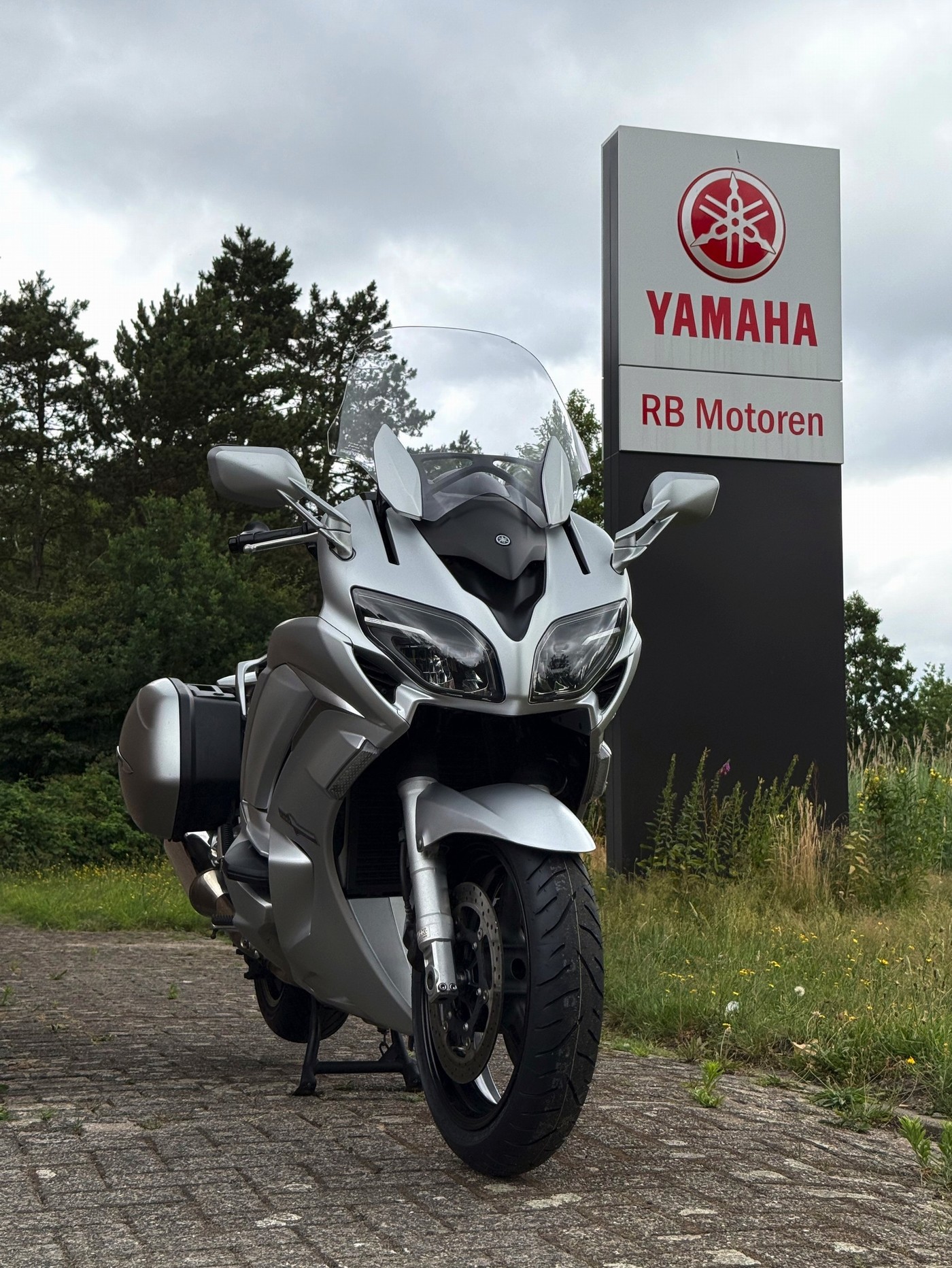 YAMAHA FJR 1300 A