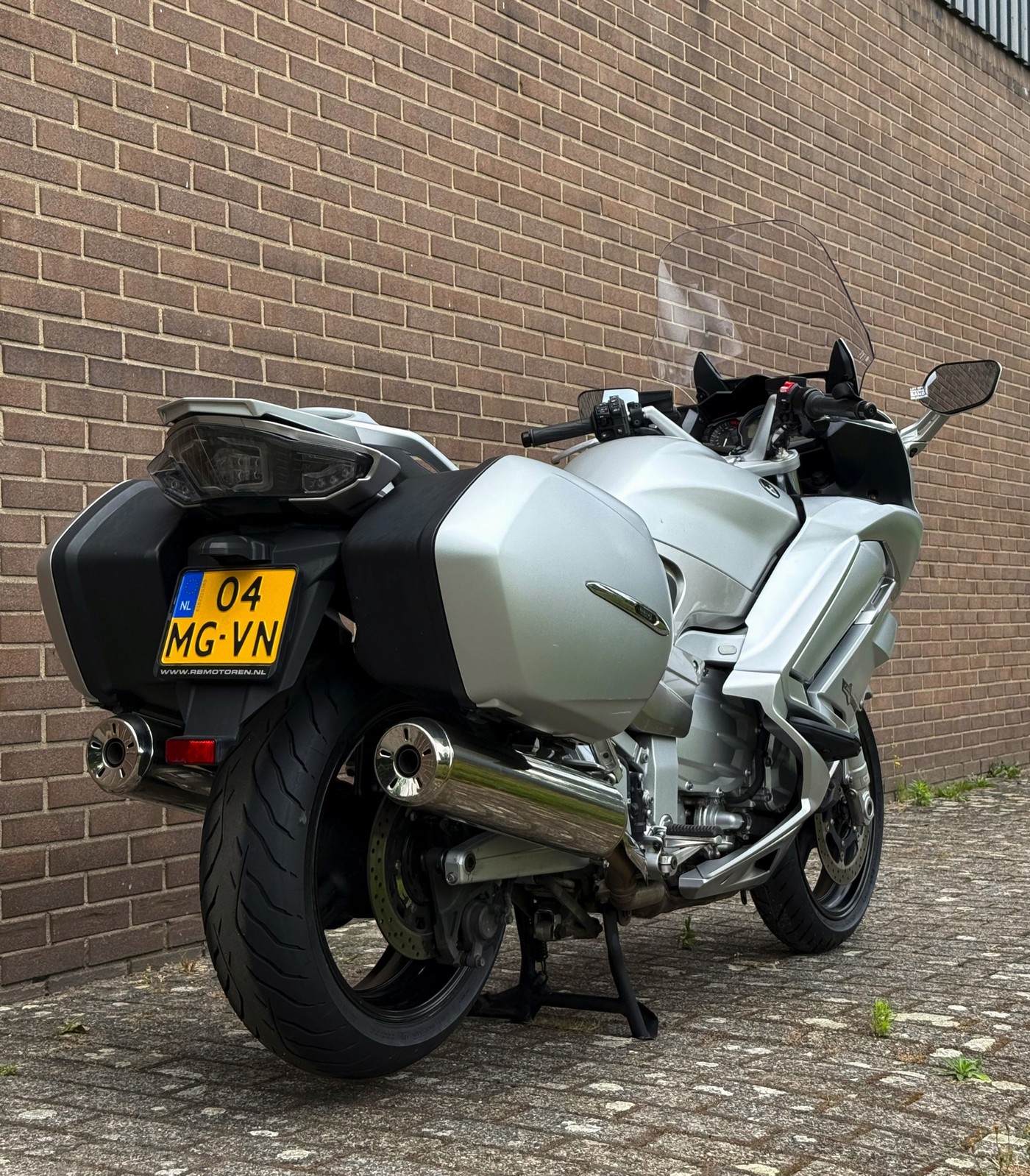 YAMAHA FJR 1300 A