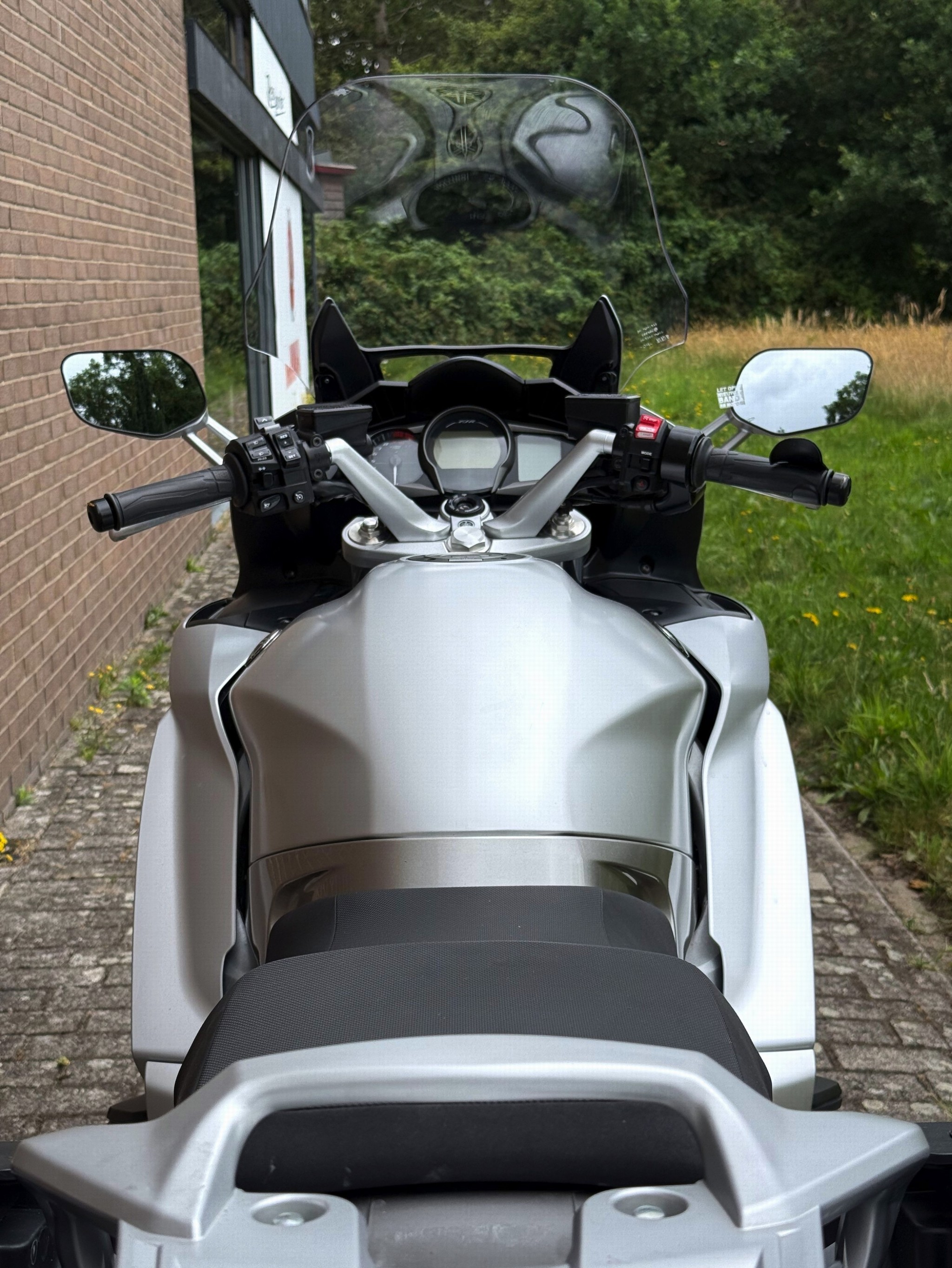 YAMAHA FJR 1300 A
