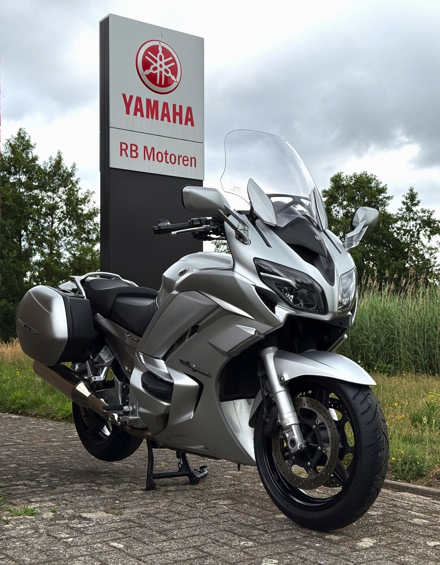 YAMAHA FJR 1300 A