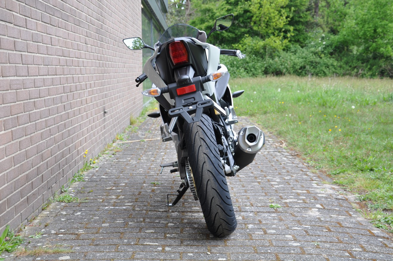 YAMAHA YZF R125 Anniversary