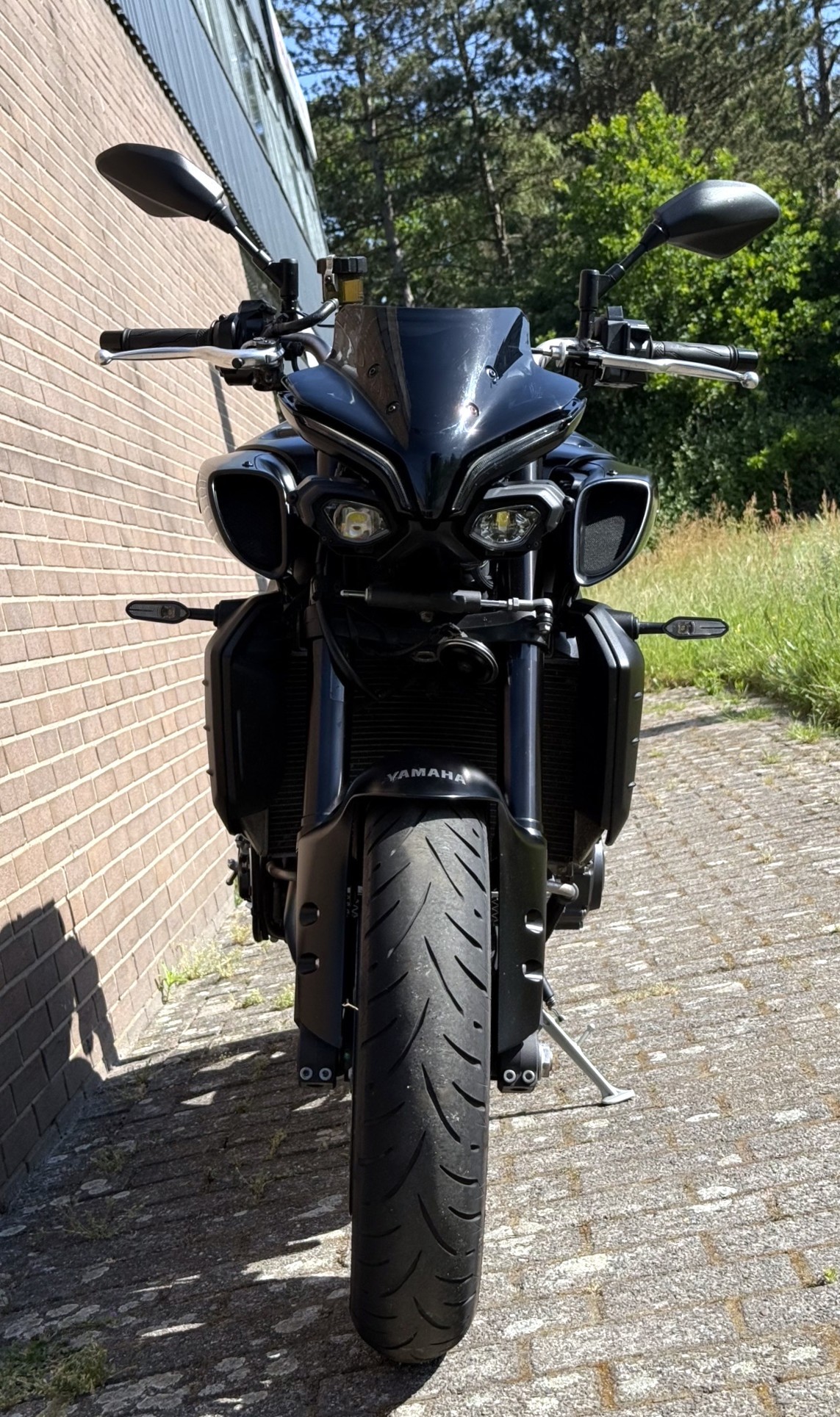 YAMAHA MT 10