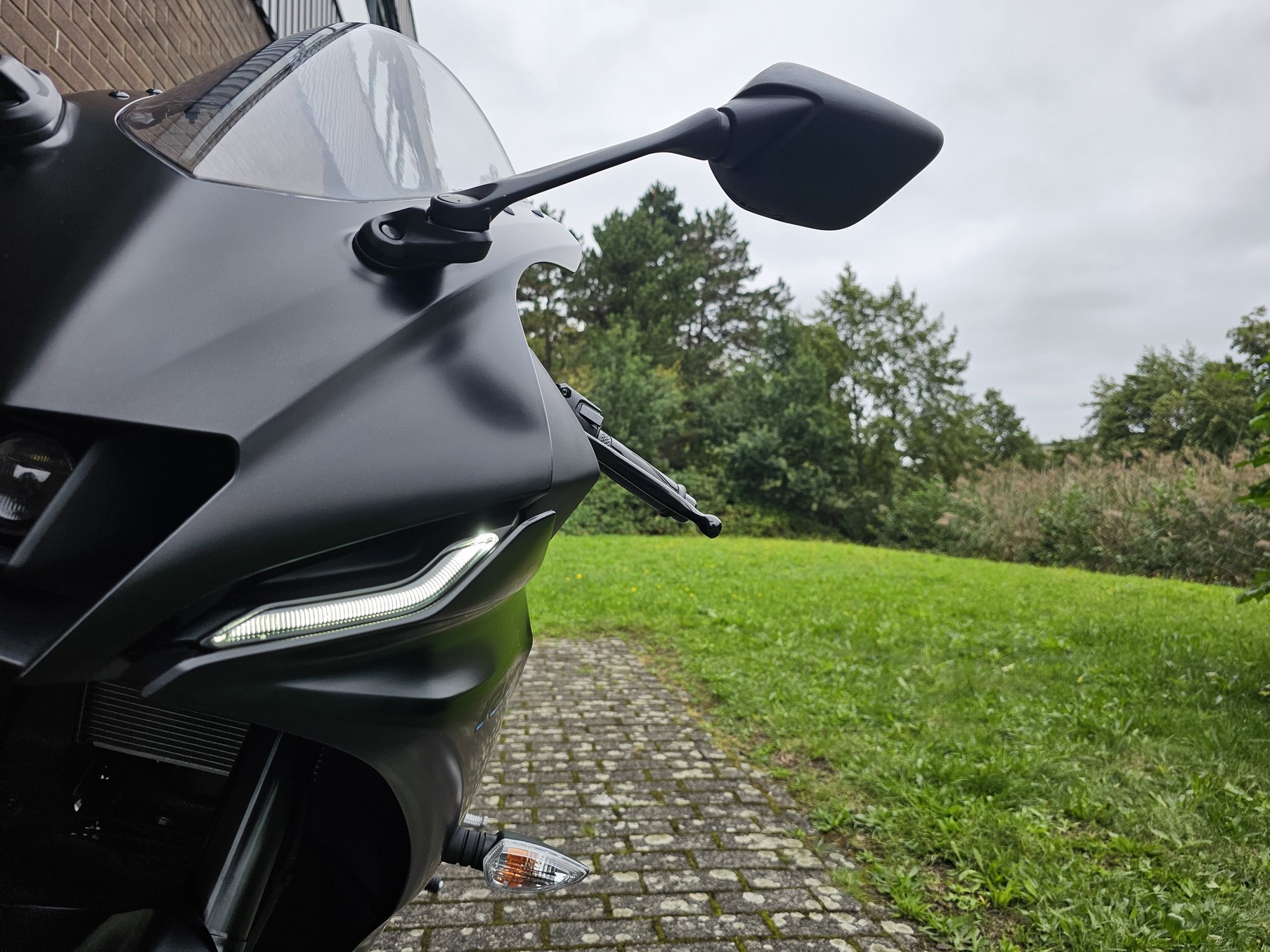 YAMAHA - YZF R125