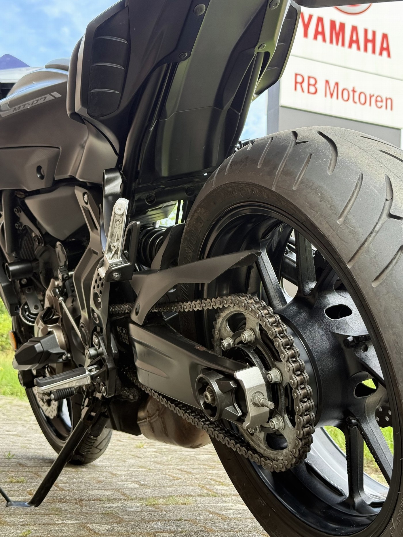 YAMAHA MT 07