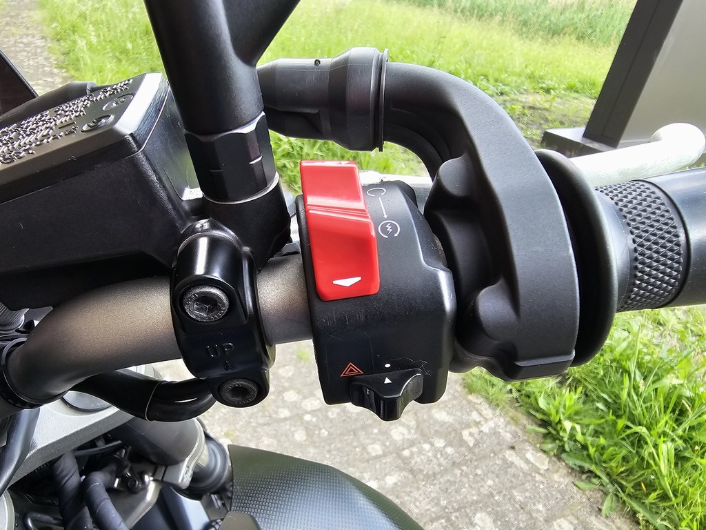 YAMAHA MT 07