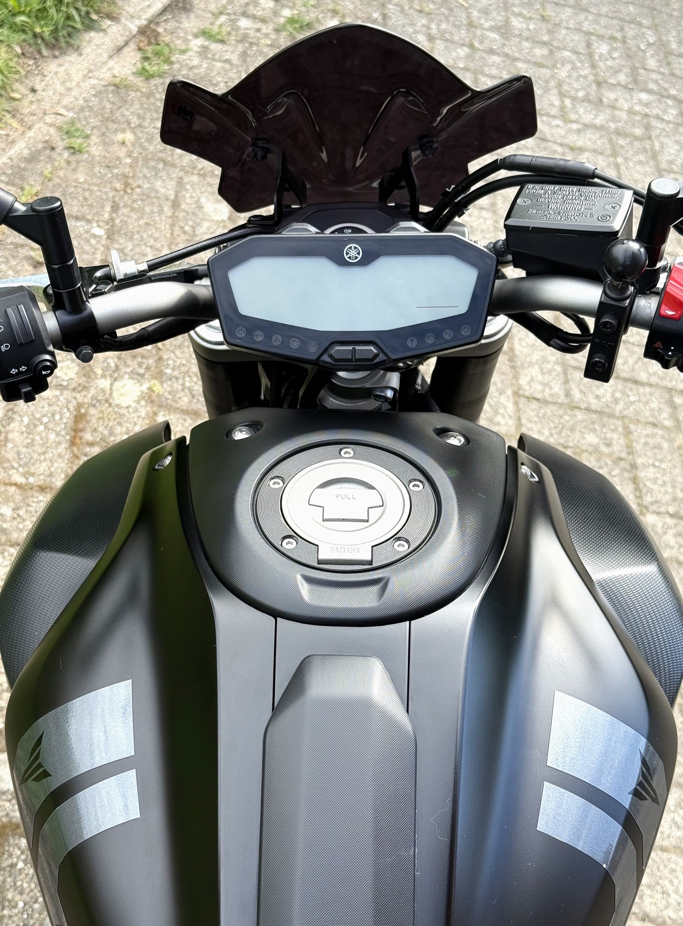 YAMAHA MT 07