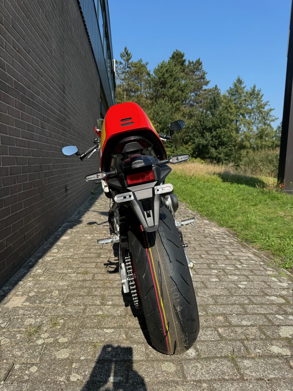 YAMAHA XSR 900 GP