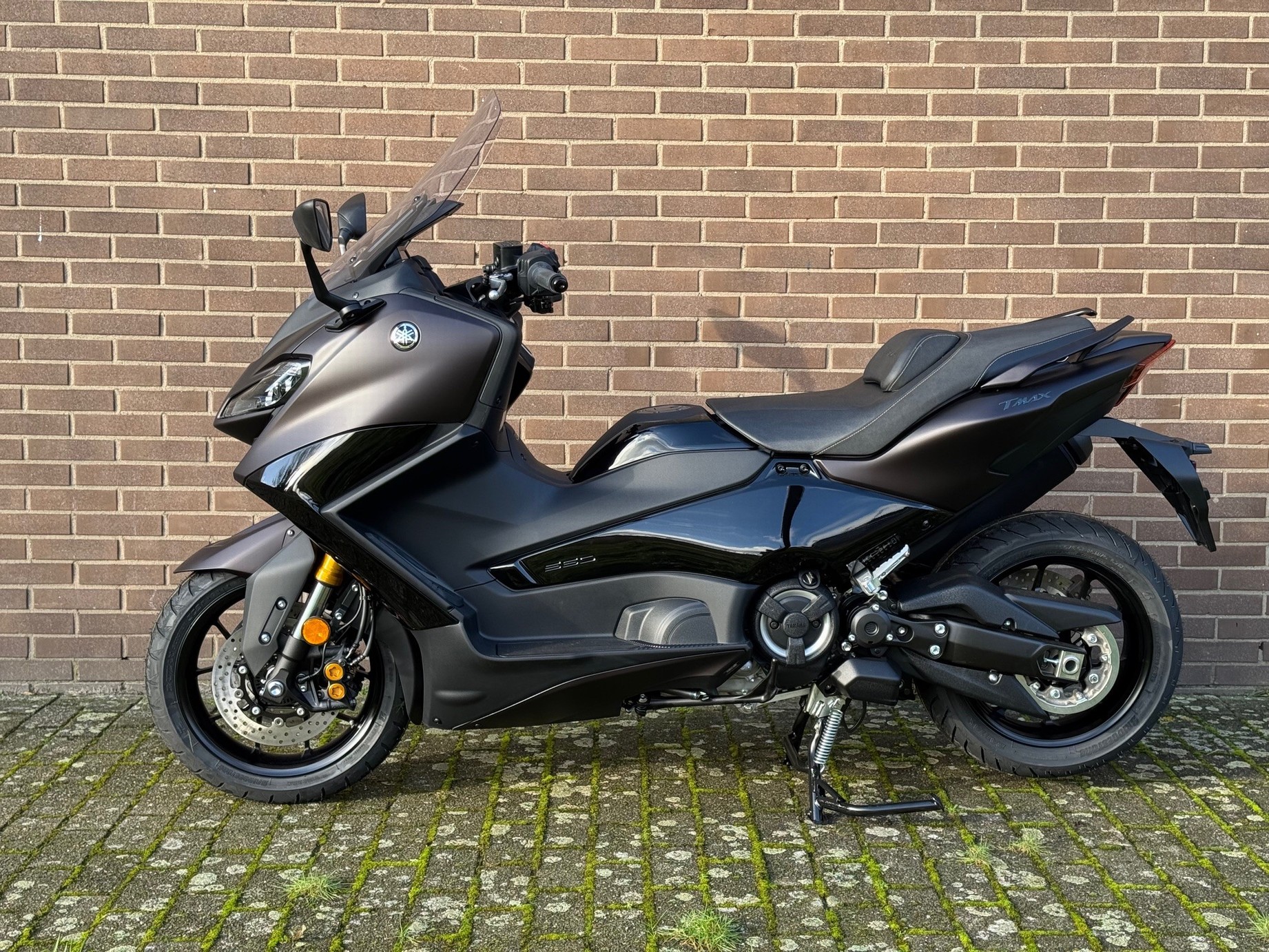 YAMAHA T-MAX XP 560 A Tech max