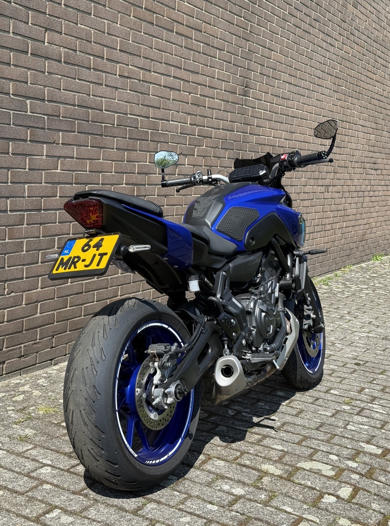 YAMAHA MT 07 MT07 2022 - Met Slechts