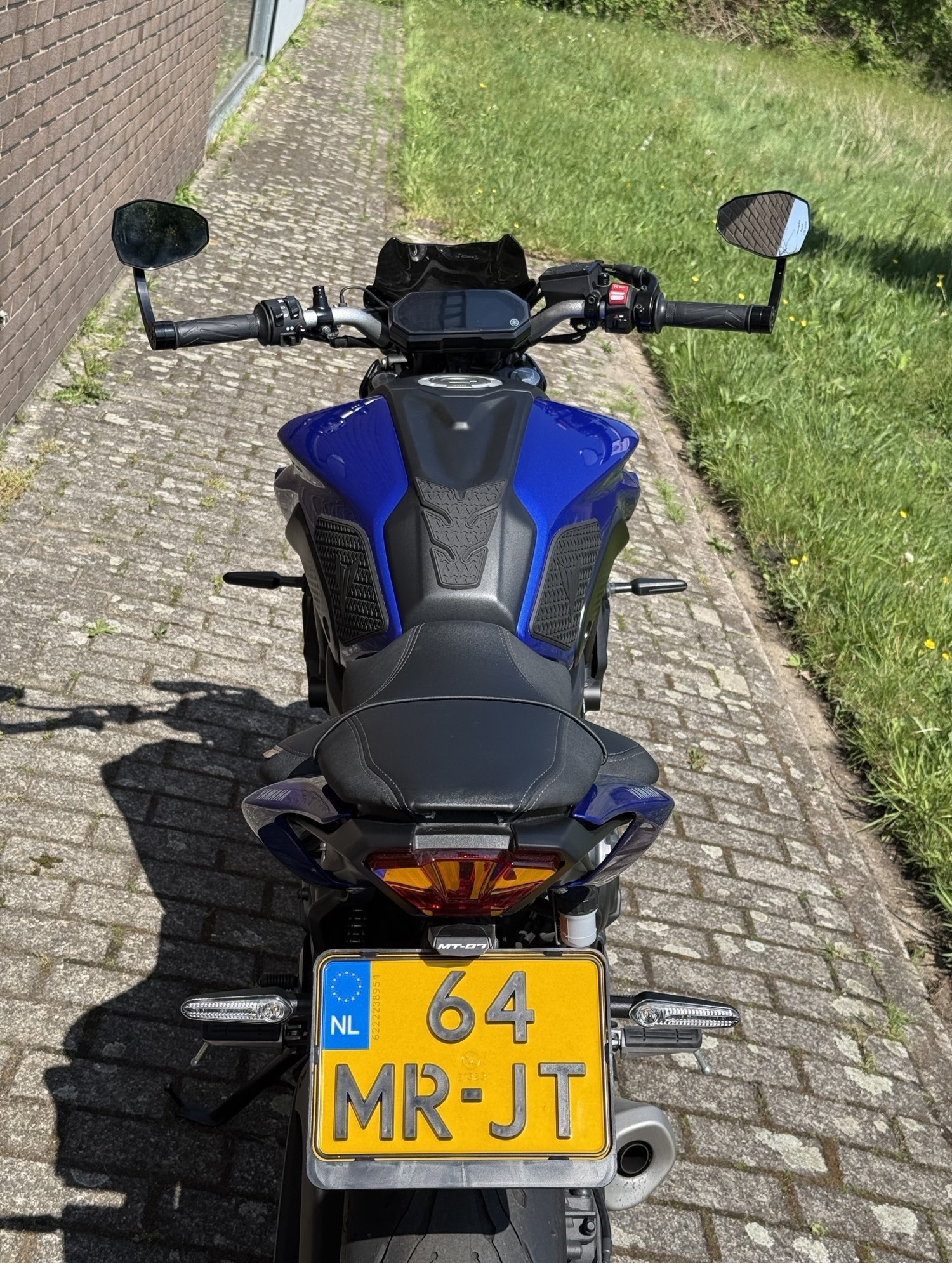 YAMAHA MT 07 MT07 2022 - Met Slechts
