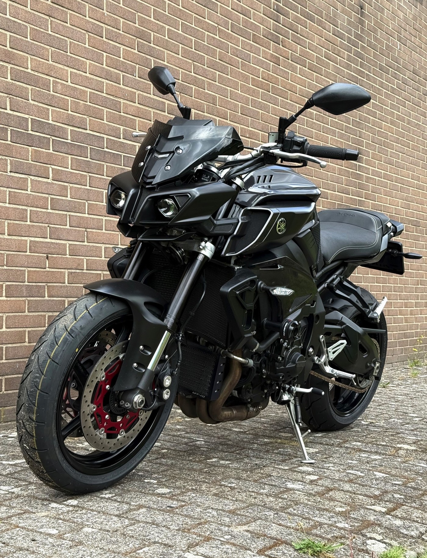 YAMAHA MT 10