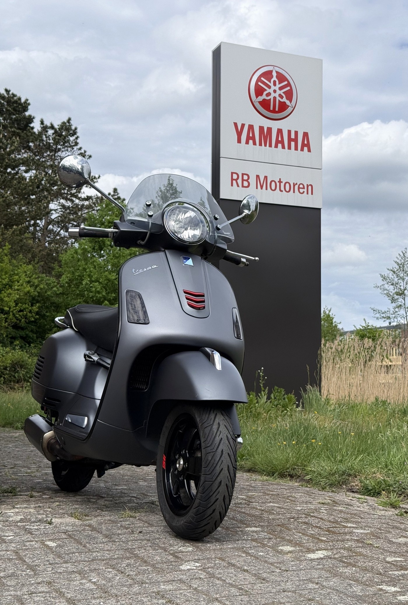 VESPA - GTS 300