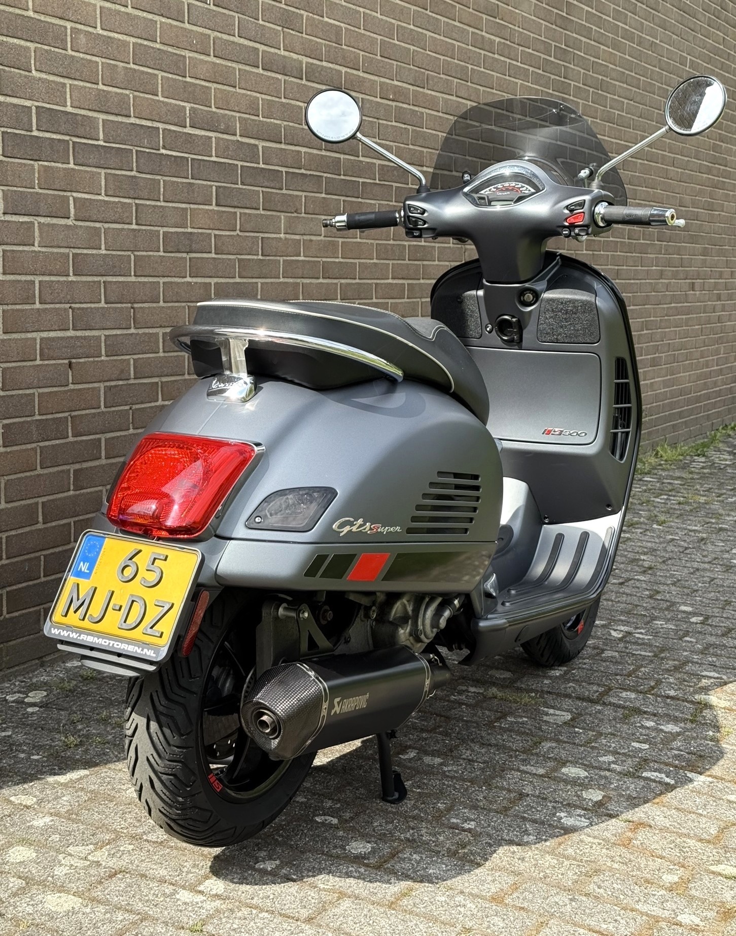 VESPA - GTS 300