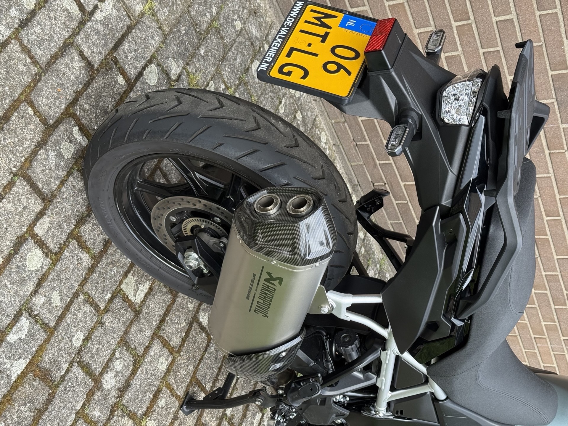 SUZUKI DL800
