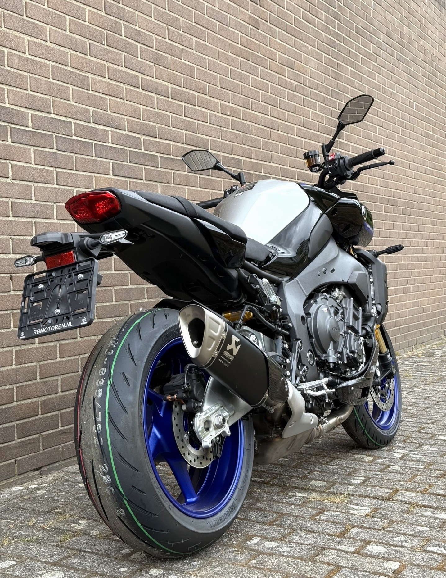 YAMAHA MT 10 SP