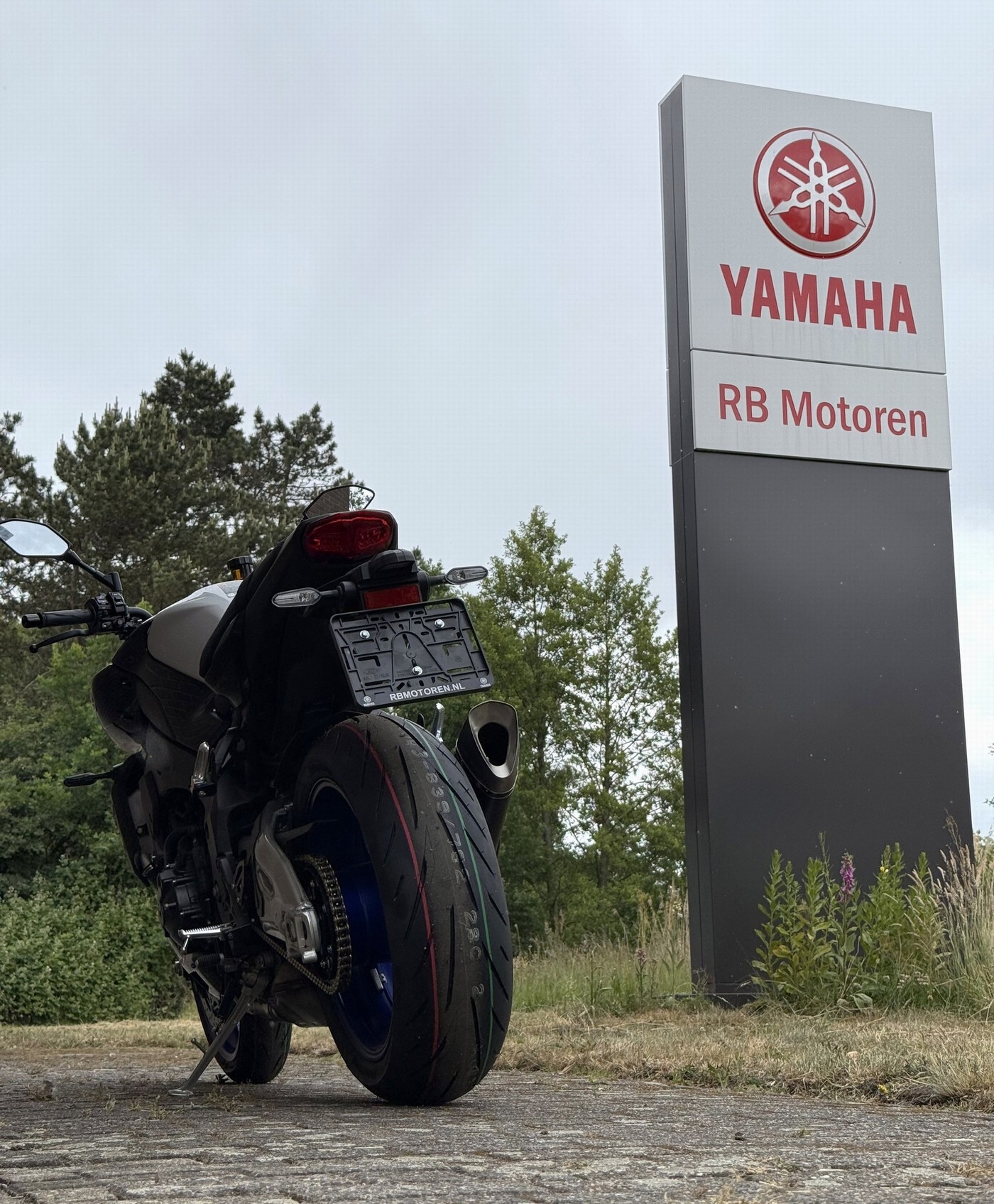 YAMAHA MT 10 SP