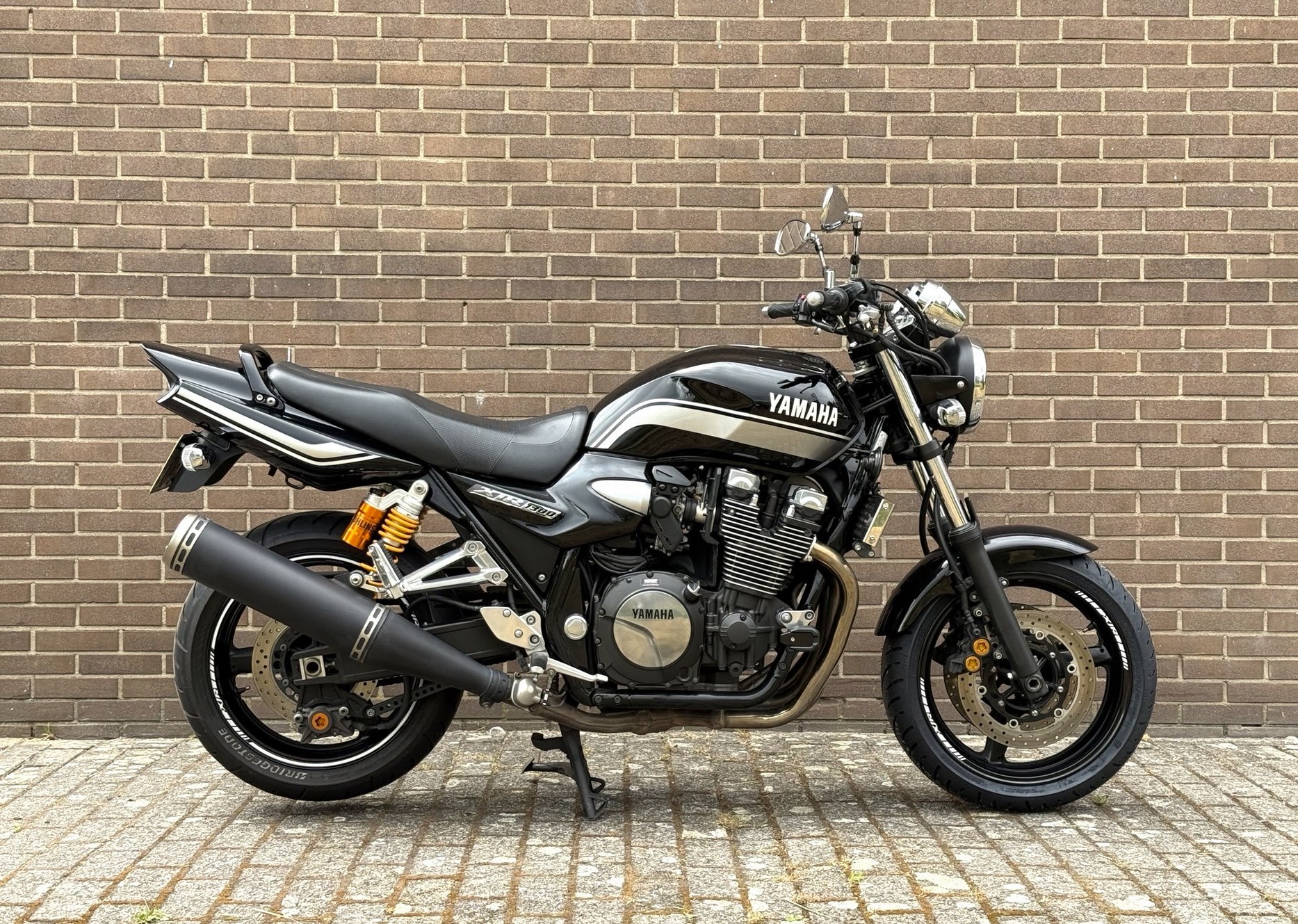 YAMAHA XJR 1300