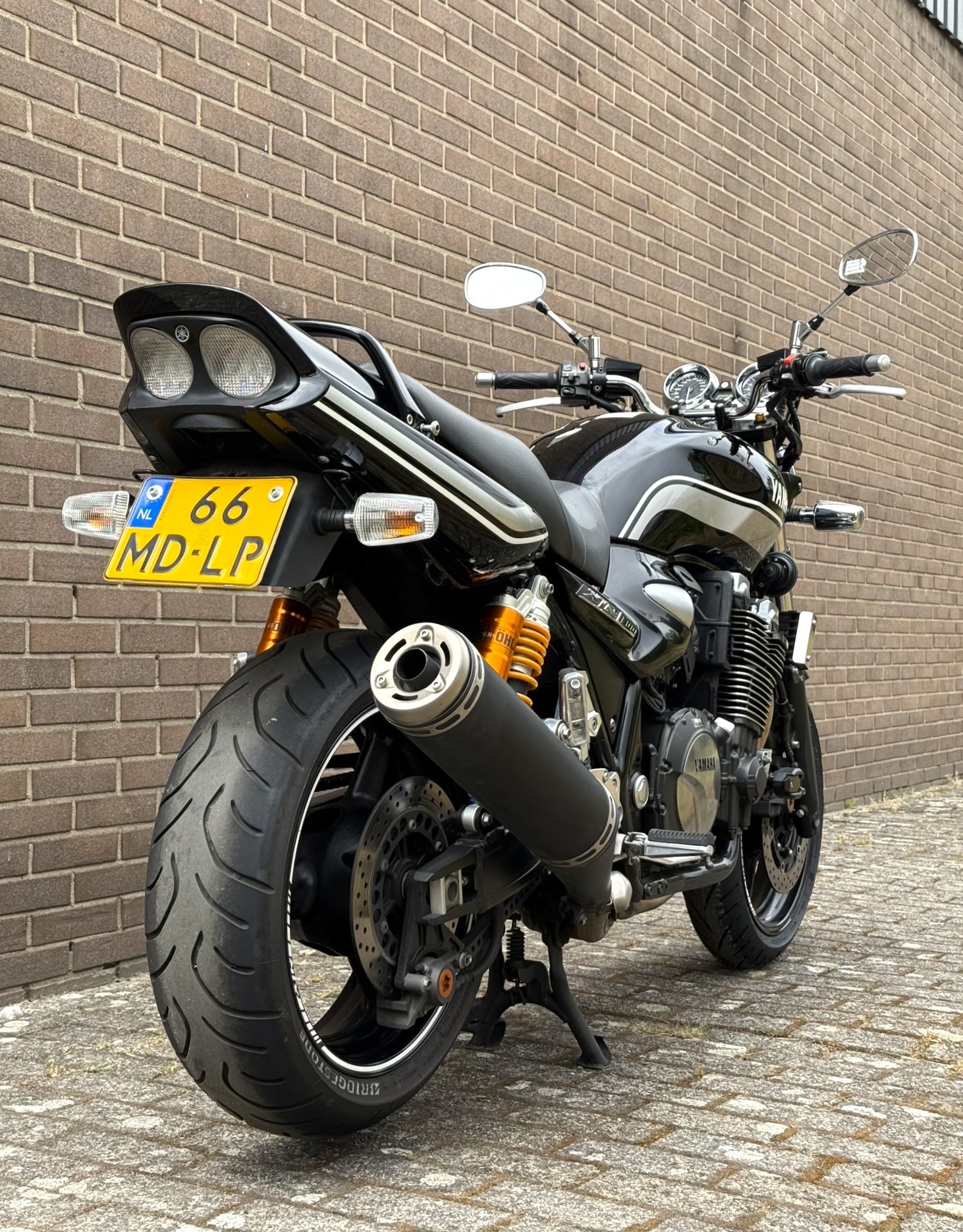 YAMAHA XJR 1300