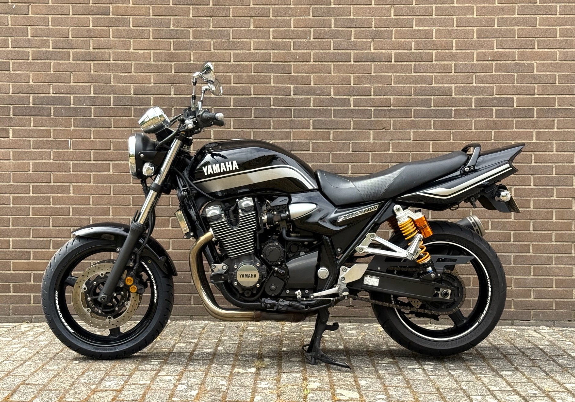 YAMAHA XJR 1300