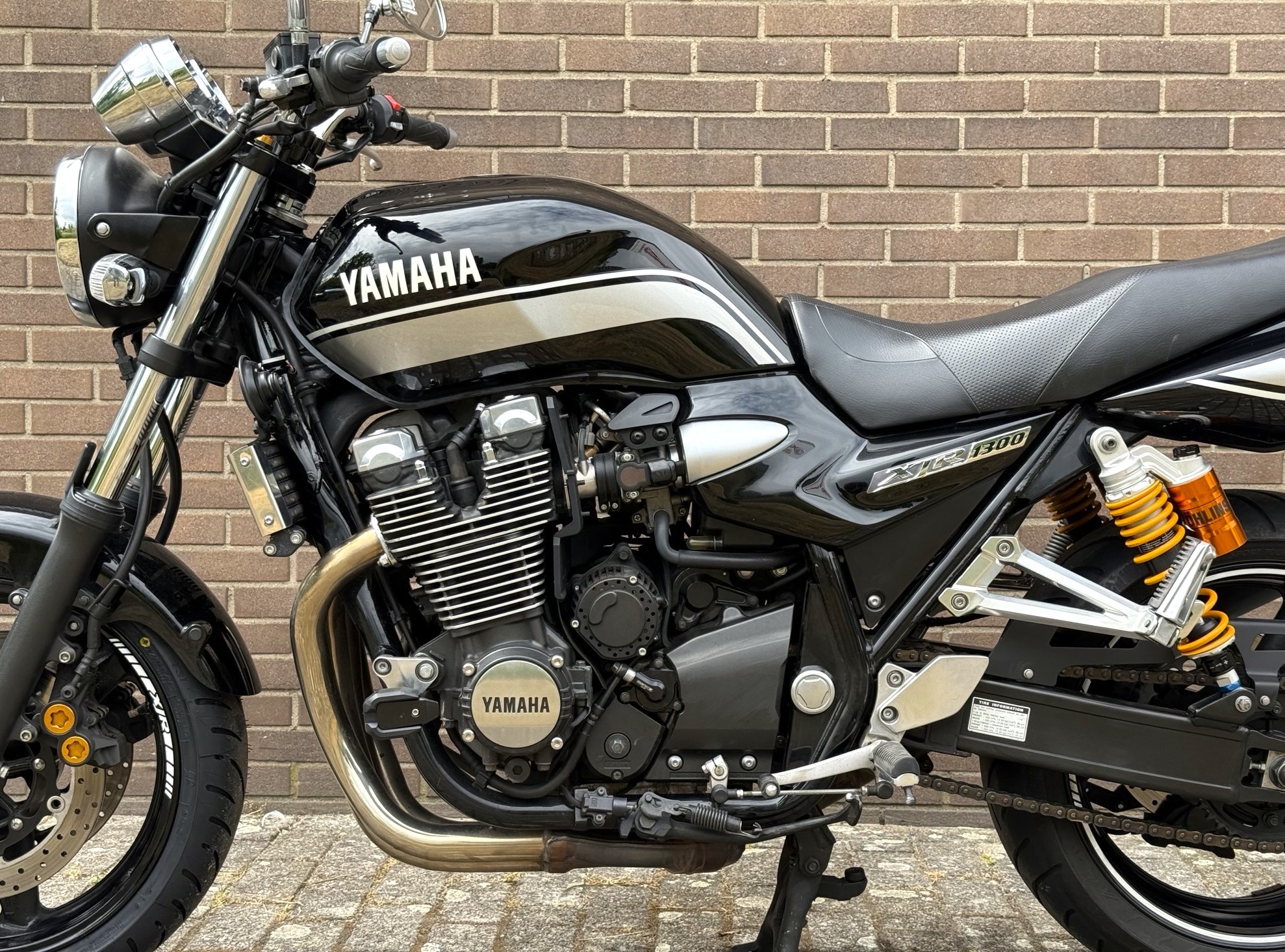 YAMAHA XJR 1300