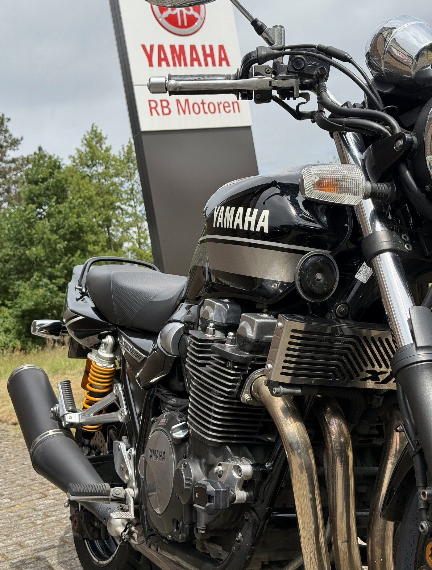 YAMAHA XJR 1300