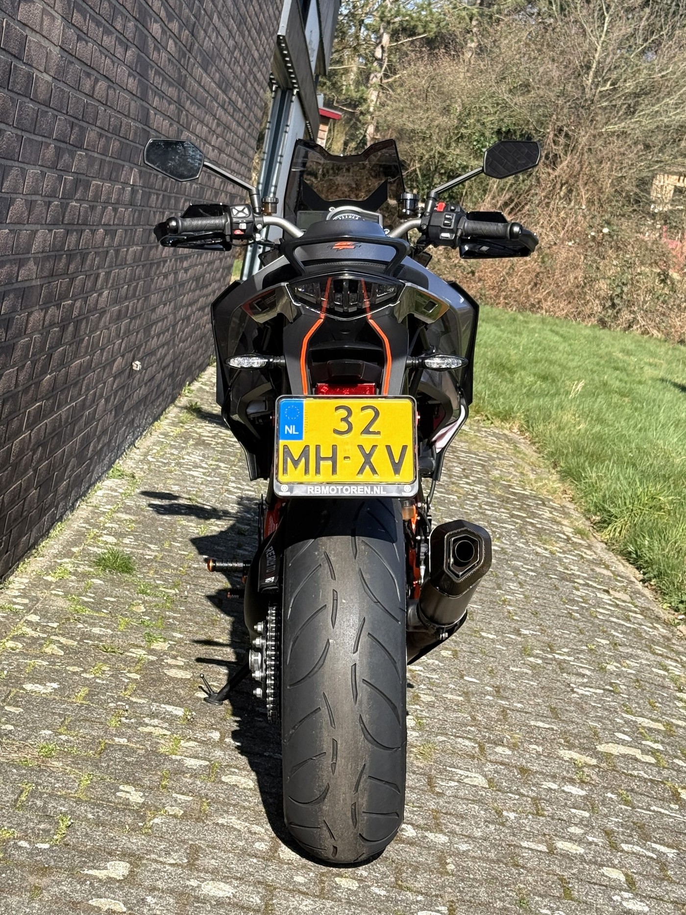 KTM 1290 SUPERDUKE GT R