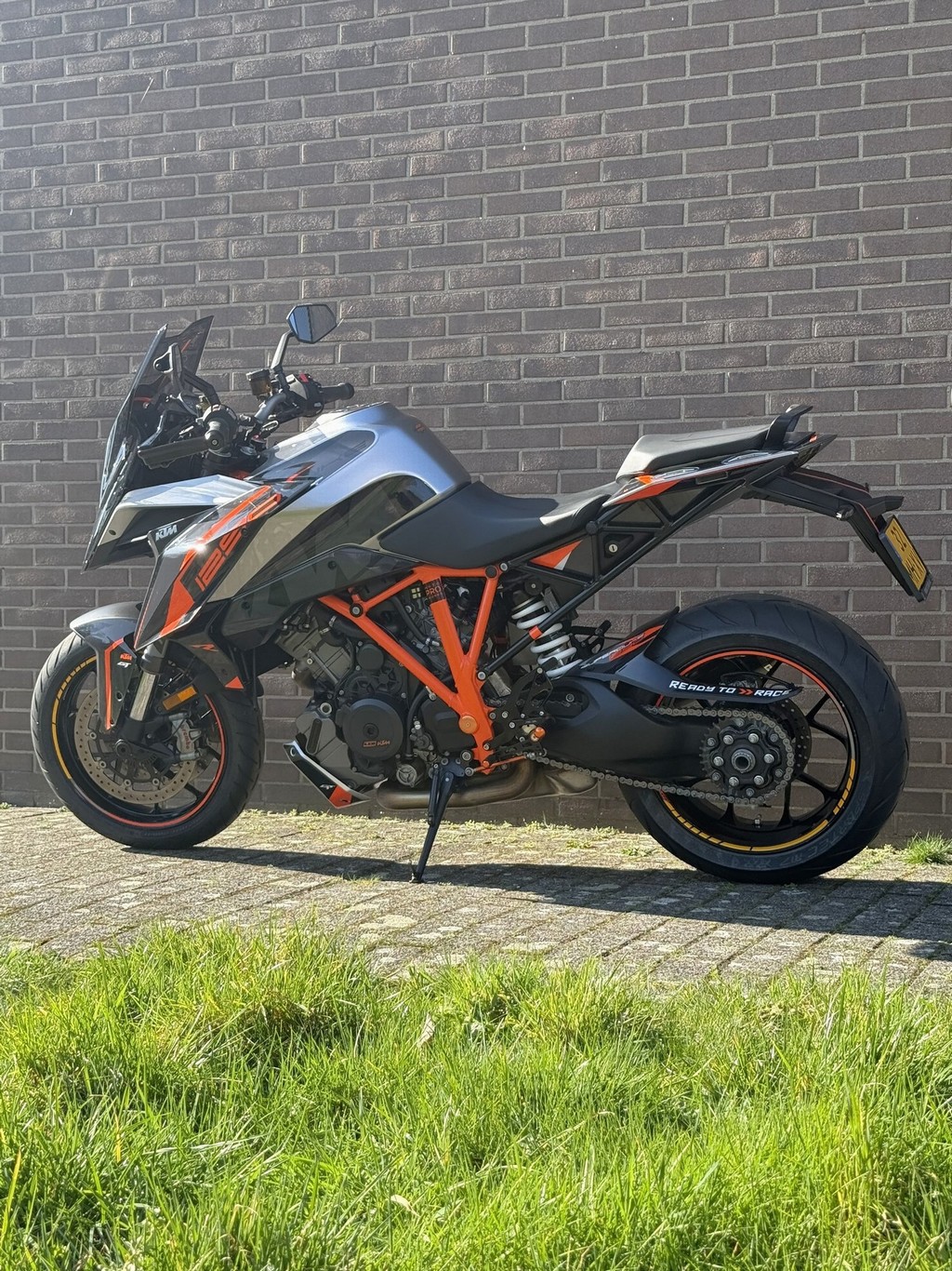 KTM 1290 SUPERDUKE GT R