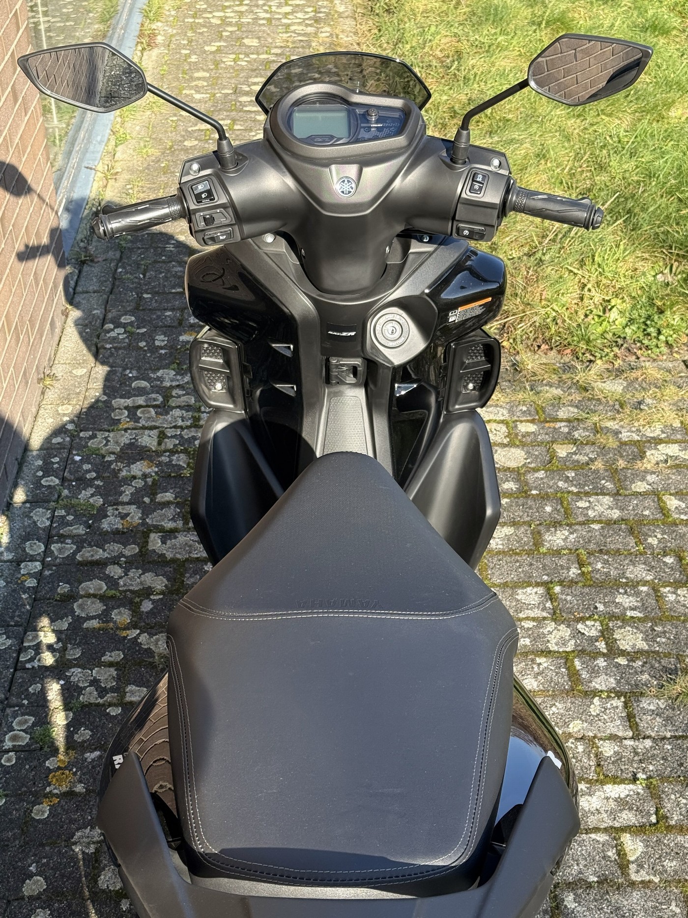 YAMAHA RayZR