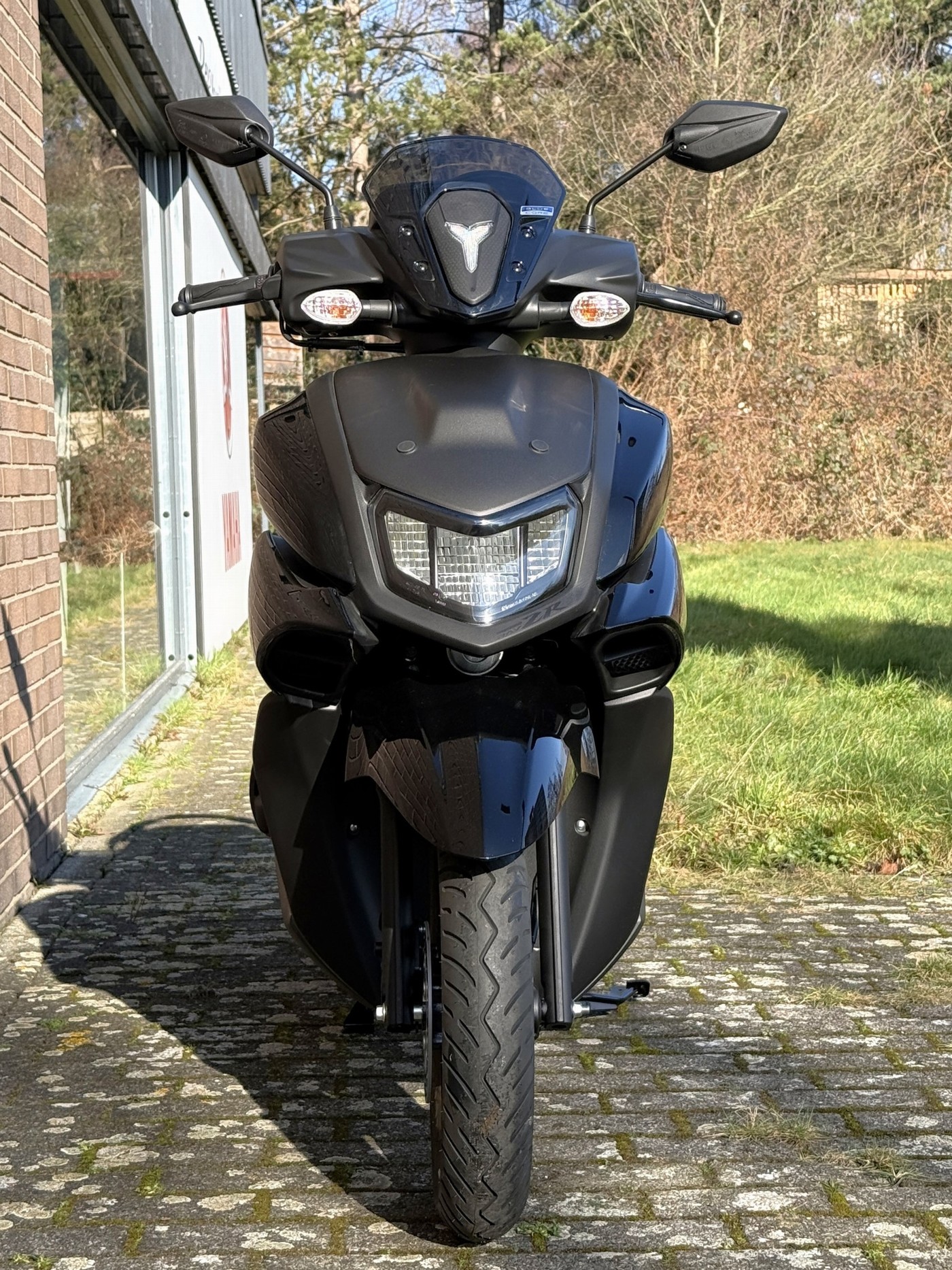 YAMAHA RayZR