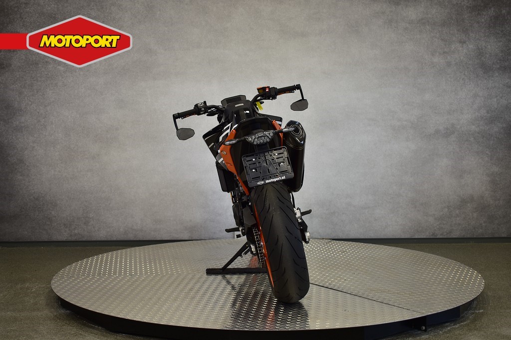 KTM - 890 DUKE GP