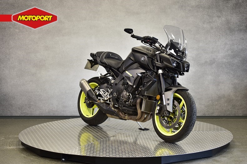 YAMAHA - MT 10