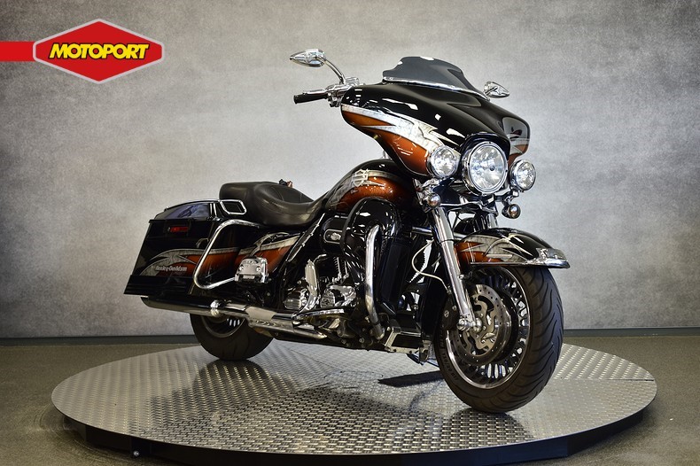 HARLEY-DAVIDSON - FLHTK ULTRA ELECTRA GLIDE LIMI