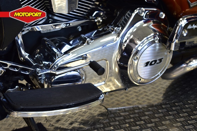 HARLEY-DAVIDSON - FLHTK ULTRA ELECTRA GLIDE LIMI