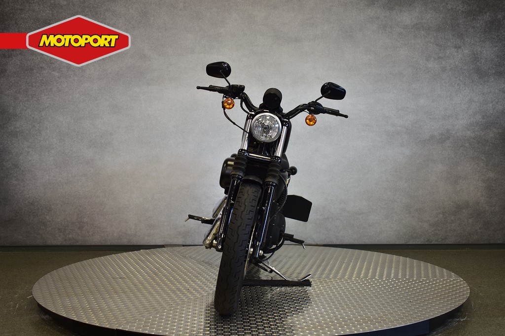HARLEY-DAVIDSON - XL 883 N IRON