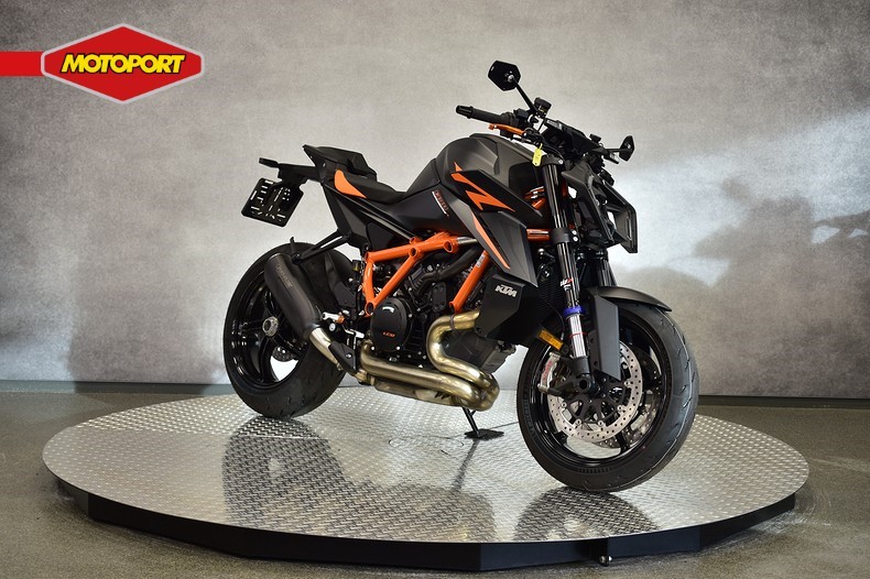KTM - 1390 SUPER DUKE R EVO display