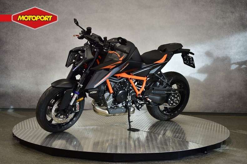 KTM - 1390 SUPER DUKE R EVO display