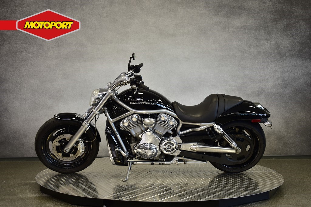 HARLEY-DAVIDSON - V ROD