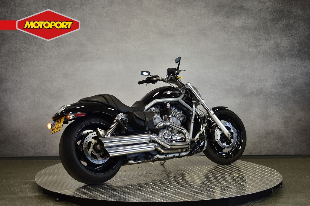 HARLEY-DAVIDSON - V ROD