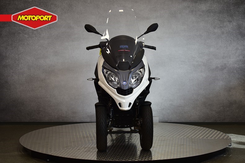PIAGGIO - MP 3 300 HPE LT SPORT