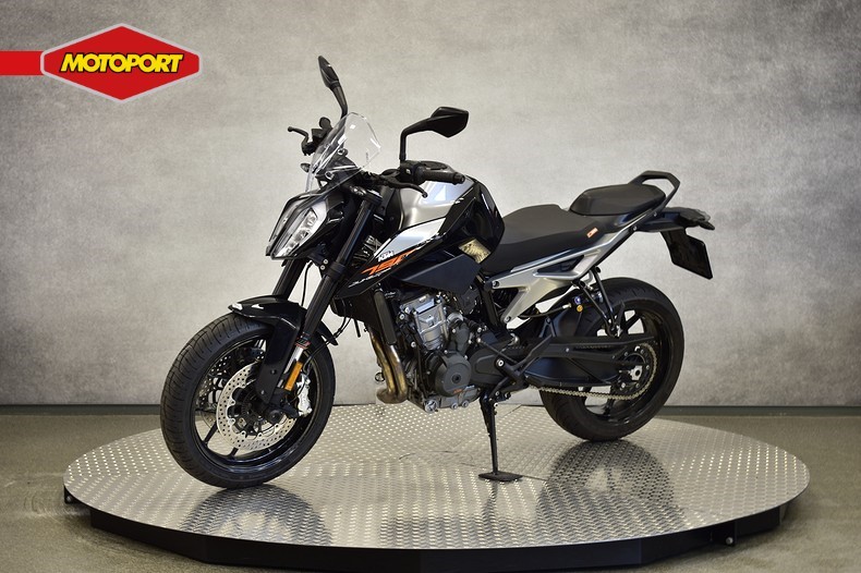 KTM - 790 DUKE