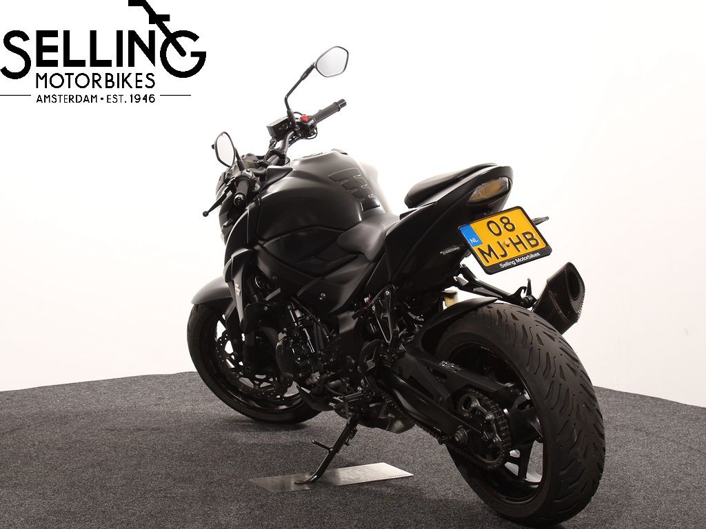 SUZUKI - GSX-S 750 ZA