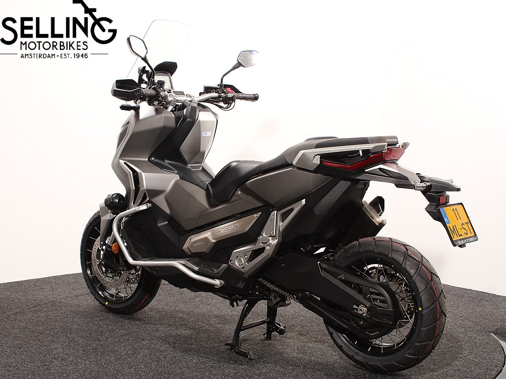 HONDA - X-ADV 750