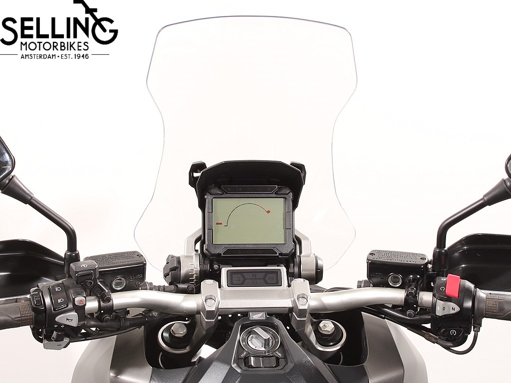 HONDA - X-ADV 750