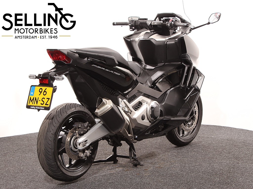 HONDA - NSS 750 Forza