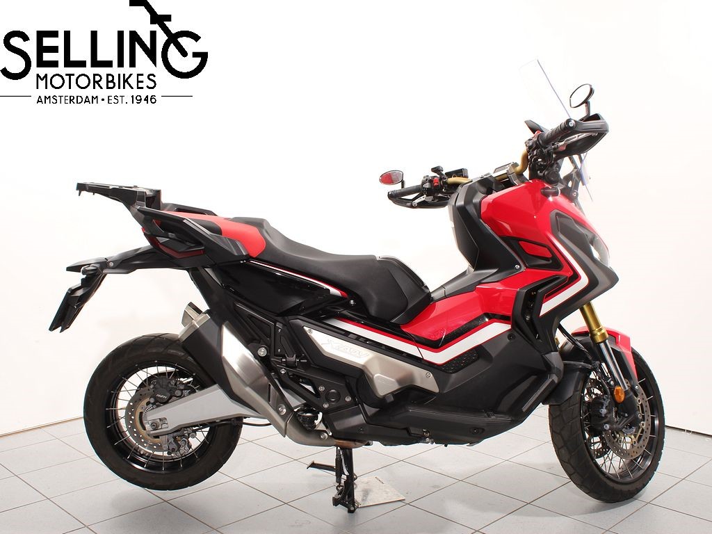 HONDA - X-ADV 750