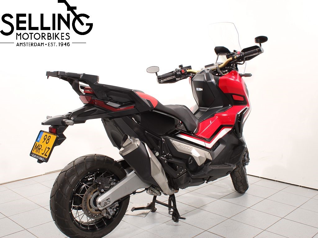 HONDA - X-ADV 750