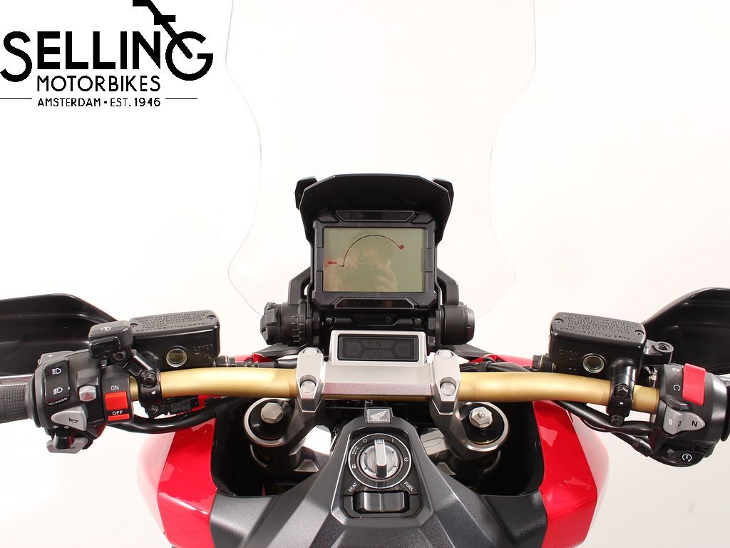 HONDA - X-ADV 750