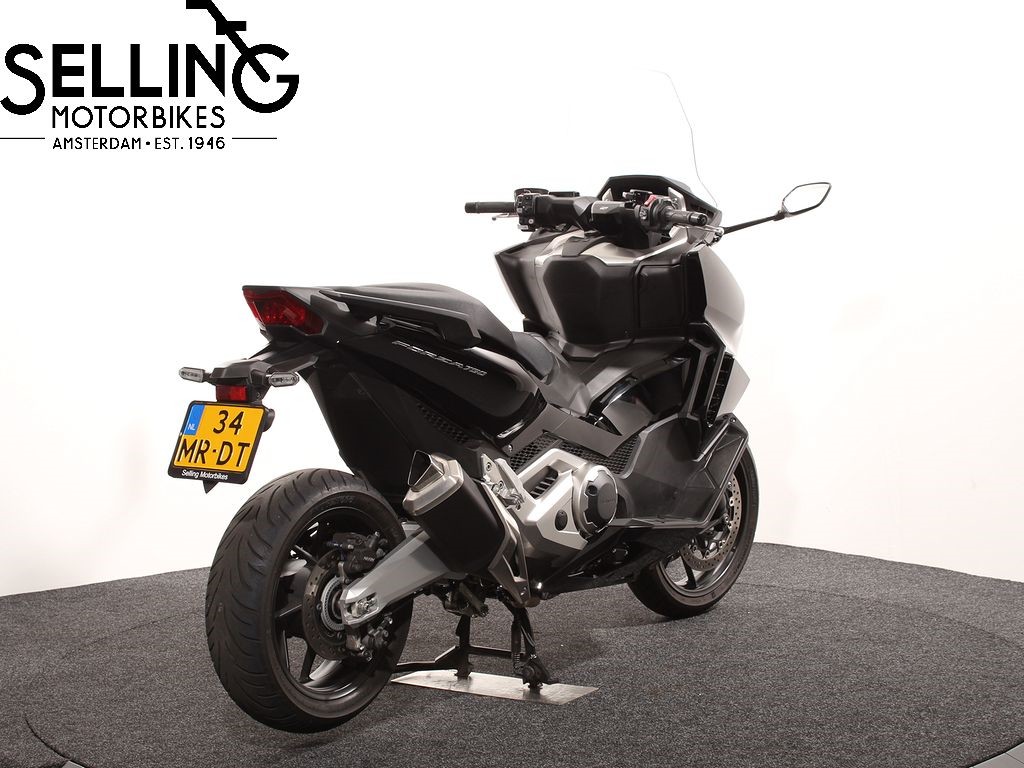 HONDA - NSS 750 Forza NHB01 Graphite B