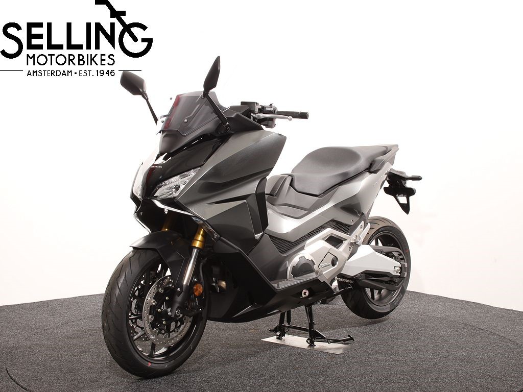 HONDA - NSS 750 Forza NHC65 Iridium Gr