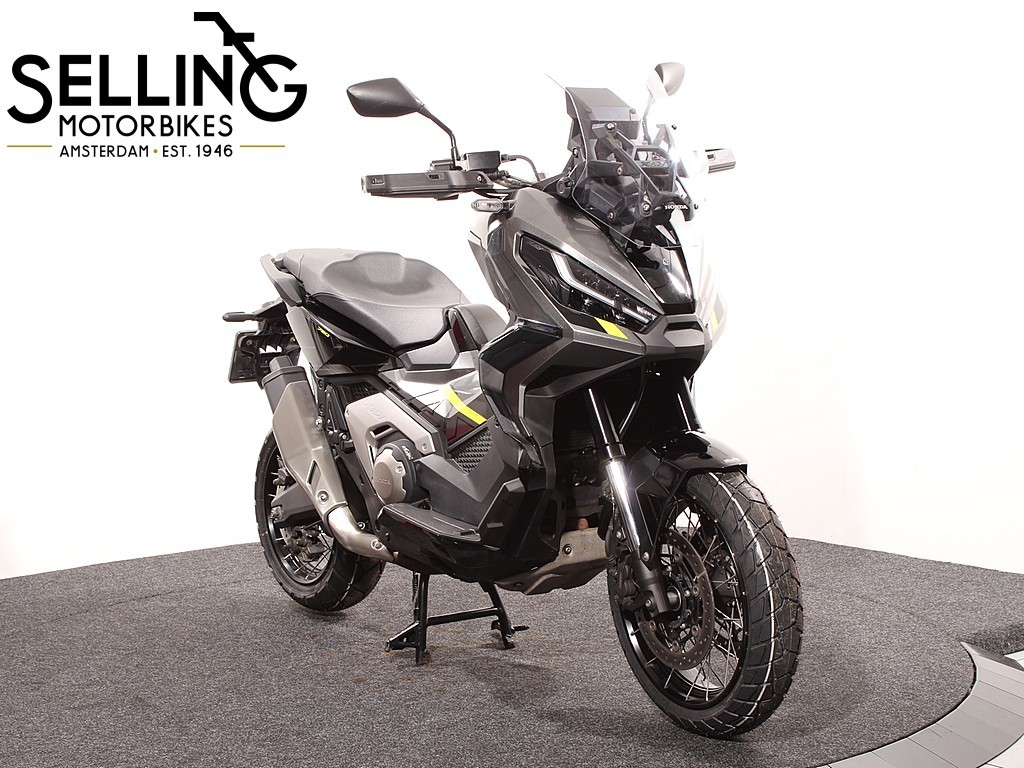 HONDA - X-ADV 750 NHC64 Matte Iridium
